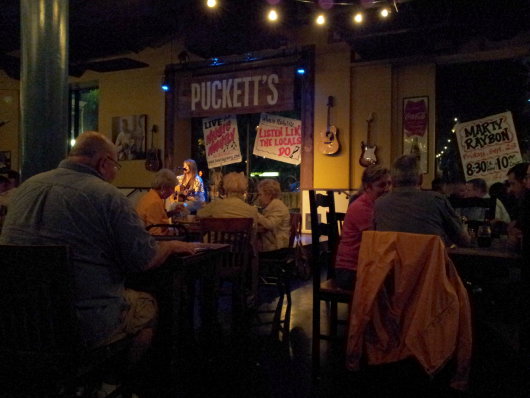 Pucketts.jpg