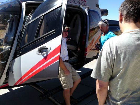 Heli vor Abflug über GC
