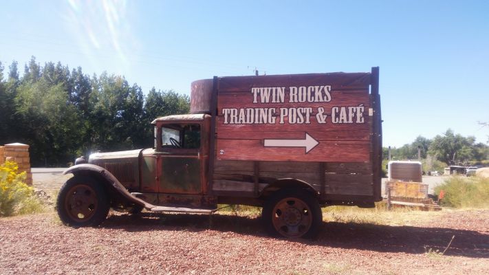 TwinRocks1.jpg