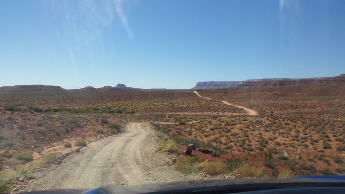 ValleyoftheGods7.jpg