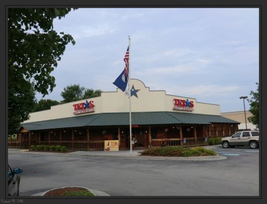 Texas Steak House
