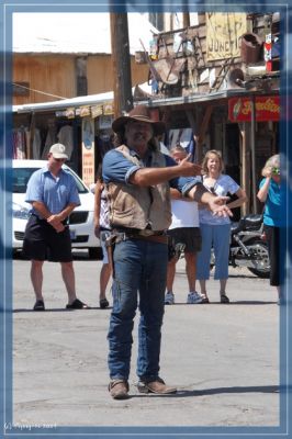 Shootout Oatman
