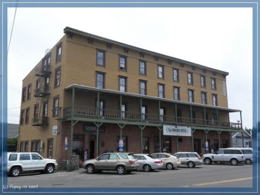 Truckee Hotel
