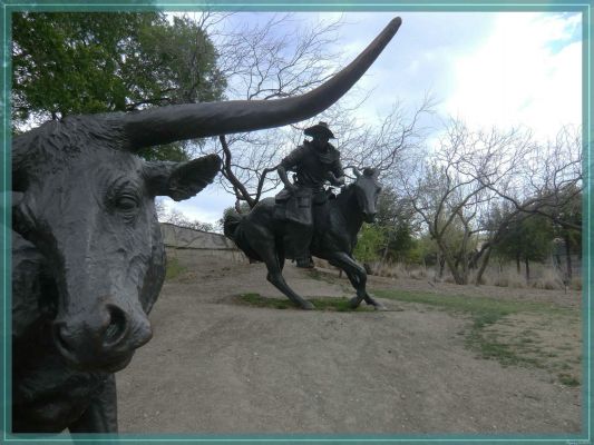 Dallas Pioneer Plaza
