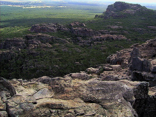 Hollow_Mountain_08.jpg