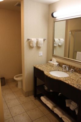small_05_-_Farmington_-_IMG_4758.jpg