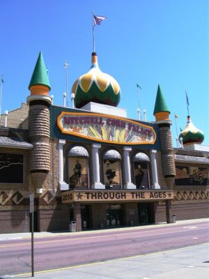 corn_palace1.JPG