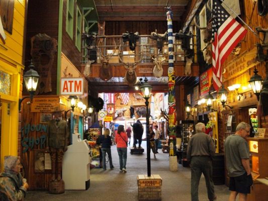wall_drug~0.JPG