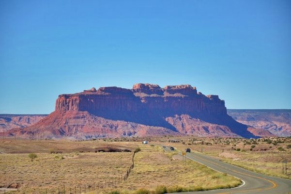 Monument_Valley_(4).jpg