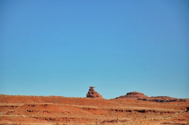 Natural_Bridges___Canyonlands_(15).jpg