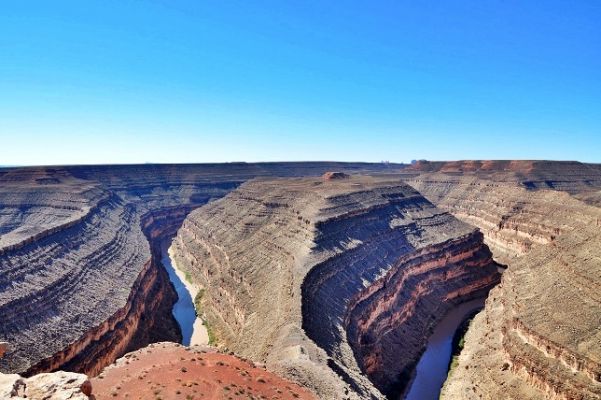 Natural_Bridges___Canyonlands_(27).jpg