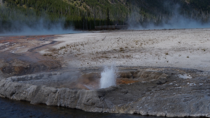 Cliff Geyser
