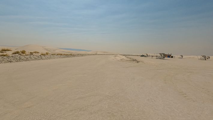 E08-048.jpg