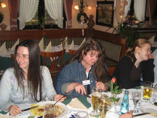 Melanie (Mel on Tour), Silke (Westernlady) und Anja (Ha-Tschi)
