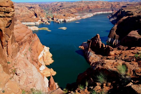 Glen Canyon National Recreation Area
Blick auf den Lake Powell oberhalb von "Hole in the Rock"
