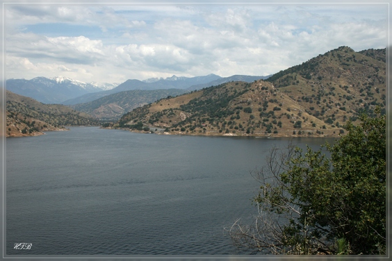 comp_Lake_Kaweah_(5).jpg