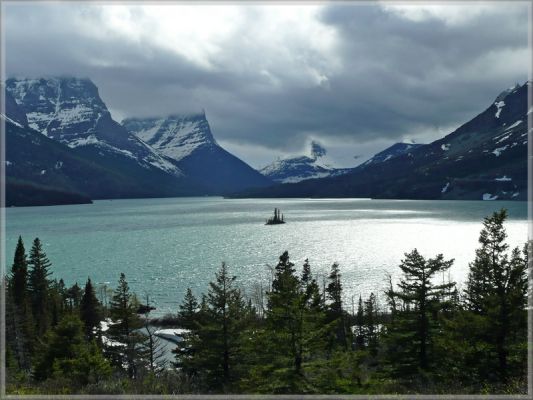 comp_316_Glacier_East_St__Mary_Lake__(18).jpg