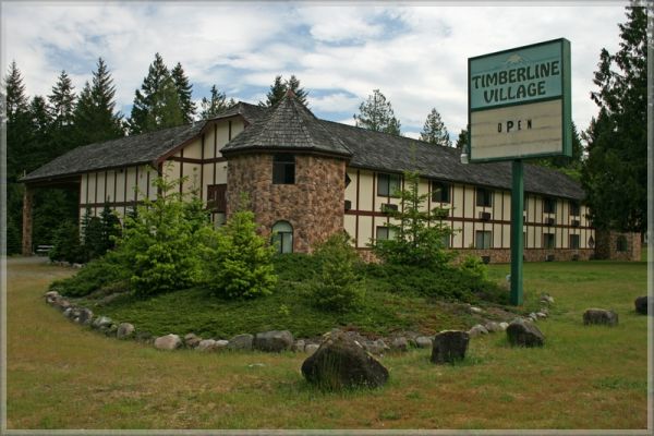 comp_376_Chateau_Timberline_(1).jpg
