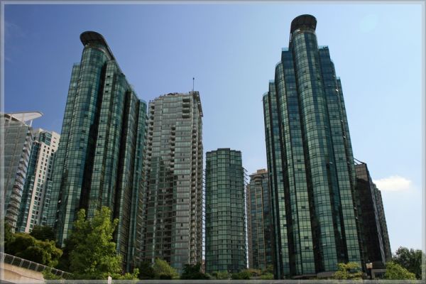 comp_527_Vancouver_Tag_2_(119).jpg