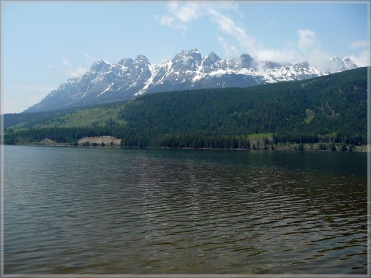 comp_77_Yellowhead_Lake_(5).jpg