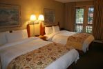 comp_Lake_Louise_Inn_(1).jpg