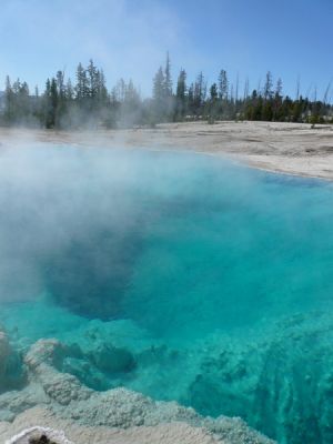 West Thumb Geyser Basin, Yellowstone NP
